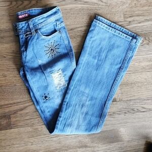 Moto UK Design Bohemian Distressed Studded Bootcut 25